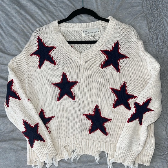 Patriotic beach sweater - Picture 1 of 6